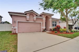 16402 NW 18th St, Pembroke Pines, FL 33028, Sold 04/02/21