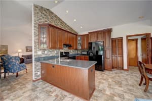11490 NW 39th Ct, Coral Springs, FL 33065, Sold 04/19/21