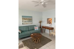 2552 S Federal Hwy, Boynton Beach, FL 33435, Sold 04/20/21
