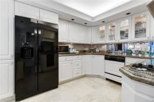 2871 N Ocean Blvd APT D518, Boca Raton, FL 33431, Sold 04/29/21