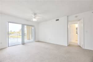 2600 S University Dr, Davie, FL 33328, Sold 04/15/21