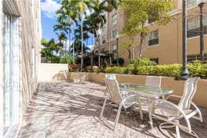 520 SE 5th Ave, Fort Lauderdale, FL 33301, Sold 04/06/21