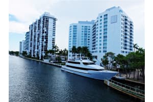 2670 E Sunrise Blvd, Fort Lauderdale, FL 33304, Sold 12/21/21