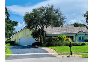 6962 S Grande Dr, Boca Raton, FL 33433, Sold 05/13/21