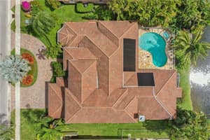 10080 NW 7th St, Plantation, FL 33324, Sold 05/14/21