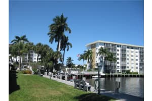3040 NE 16th Ave, Oakland Park, FL 33334, Sold 04/12/21