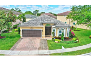 4746 NW 119th Ave, Tamarac, FL 33321, Sold 05/03/21