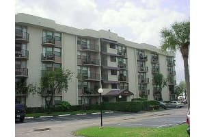 2701 Riverside Dr, Coral Springs, FL 33065, Sold 04/15/21