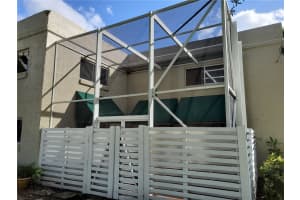 577 NW 97th Ave, Plantation, FL 33324, Sold 04/30/21