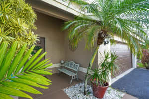 MLS# F10275433, Sunrise, Florida 33323