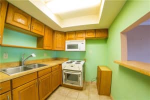 2929 SE Ocean Blvd APT M3, Stuart, FL 34996, Sold 05/28/21