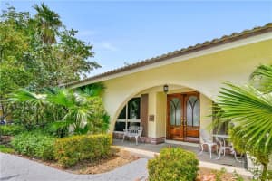 7041 SW 7th St, Plantation, FL 33317, Sold 05/07/21