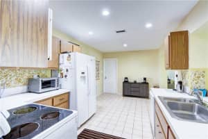 8515 NW 59th St, Tamarac, FL 33321, Sold 05/10/21