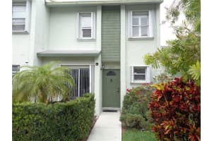 859 Crystal Lake Dr, Pompano Beach, FL 33064, Sold 08/09/21