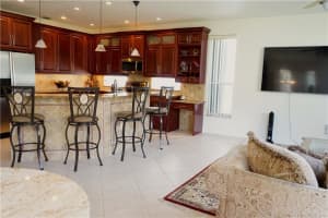 11819 54th Pl, Tamarac, FL 33321, Sold 07/06/21