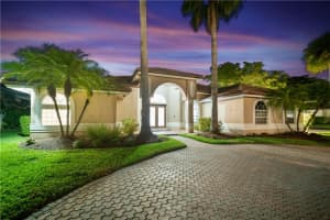 6487 NW 99th Ave, Parkland, FL 33076, Sold 05/04/21