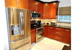 11640 NW 12th St, Coral Springs, FL 33071, Sold 07/28/21