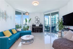 3030 NE 188th St, Aventura, FL 33180, Sold 06/01/21