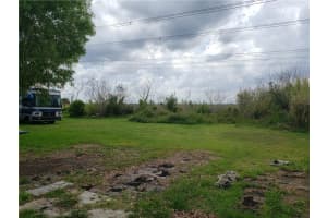 740 NW 219th Ave, Pembroke Pines, FL 33029, Sold 06/30/21