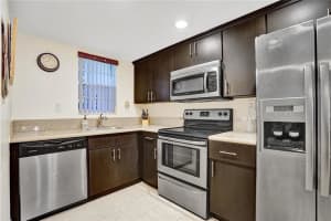 3150 W Rolling Hills Cir, Davie, FL 33328, Sold 06/09/21