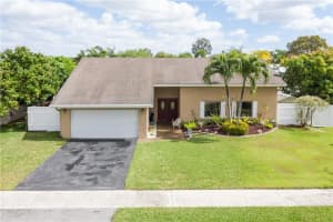 2201 NW 103rd Ave, Pembroke Pines, FL 33026, Sold 04/28/21