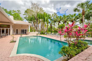 5954 NW 85th Ln, Parkland, FL 33067, Sold 05/27/21