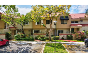 7856 NW 7th Ct, Plantation, FL 33324, Sold 04/20/21