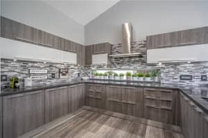 1085 Capistrano, Weston, FL 33326, Sold 04/29/21