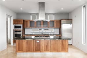 703 Briny Ave, Pompano Beach, FL 33062, Sold 11/05/21