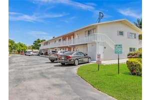 3860 NE 21st Way, Lighthouse Point, FL 33064, Sold 04/15/21