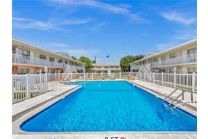 3860 NE 21st Way, Lighthouse Point, FL 33064, Sold 04/15/21