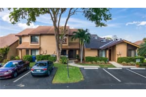 9559 NW 38th Pl, Sunrise, FL 33351, Sold 05/03/21