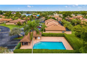 9559 NW 38th Pl, Sunrise, FL 33351, Sold 05/03/21