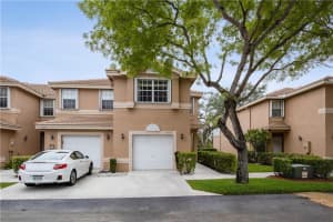 10128 Royal Palm Blvd, Coral Springs, FL 33065, Sold 06/03/21