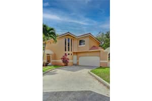 11295 Lakeview Dr, Coral Springs, FL 33071, Sold 06/01/21
