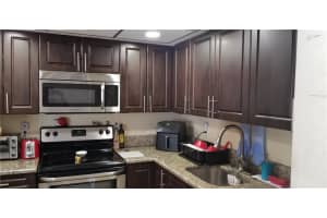 8071 NW 10th Ct, Margate, FL 33063, Sold 05/10/21
