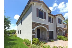 5402 NW 27th St, Margate, FL 33063, Sold 04/15/21