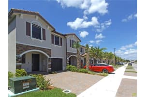 5402 NW 27th St, Margate, FL 33063, Sold 04/15/21