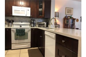 2901 Riverside Dr, Pompano Beach, FL 33065, Sold 04/22/21