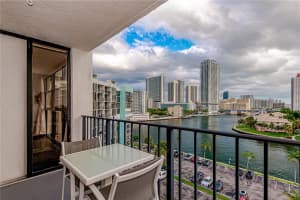 200 Leslie Dr, Hallandale Beach, FL 33009, Sold 04/05/21