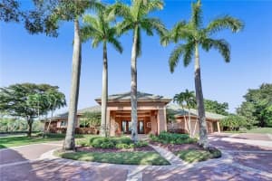 3542 Derby Ln, Weston, FL 33331, Sold 08/18/21