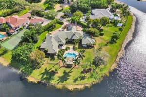 3542 Derby Ln, Weston, FL 33331, Sold 08/18/21