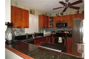 5140 SW 40th Ave #5c, Fort Lauderdale, FL 33314, Sold 05/06/21