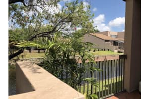 12329 NW 11th Ct, Pembroke Pines, FL 33026, Sold 06/04/21