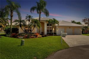6426 Saranac Cir, Davie, FL 33331, Sold 06/04/21
