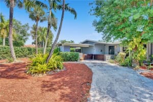 598 NW 14th Ave, Boca Raton, FL 33486, Sold 04/28/21