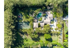 8800 NW 70th Ct, Parkland, FL 33067, Sold 06/18/21