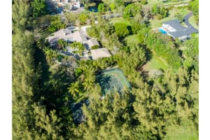 8800 NW 70th Ct, Parkland, FL 33067, Sold 06/18/21