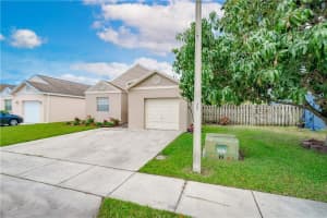 9956 W Elm Ln, Miramar, FL 33025, Sold 06/07/21