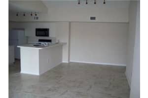 2640 S University Dr, Davie, FL 33328, Sold 04/26/21